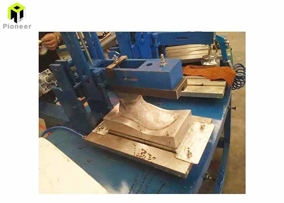 Máy đúc đế PU 19m có thể điều chỉnh